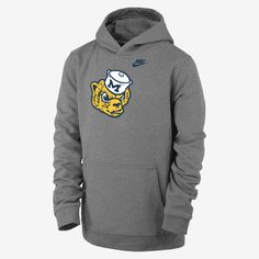 A closet staple for any Wolverines fan, this hoodie combines classic style with the soft comfort of Club Fleece. Our midweight brushed fleece feels extra soft on the inside and smooth on the outside, helping you stay cozy while keeping its structured shape. Michigan Hoodie, Boys Nike, Michigan Wolverines, College Sports, Sports Top, Stay Cozy, Big Kids, Kids Boys, Pullover Hoodie