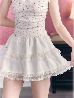 The price is for a skirt only, others are not included. Garment Size SizeSMLFull Length353637Waist626670 A Skirt, Tier Skirt, Tiered Skirt, Kawaii Fashion, White Lace, Lace Trim, Trim, Skirt, Lace