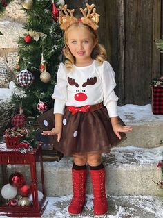 Reindeer Applique, Face Embroidery, Toddler Flower Girls, Reindeer Face, Winter Parties, Girls Dress Outfits