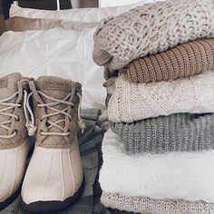 20 + Getting smart with : winter fashion cold snow sweaters #winterboots Hiking Apparel, Winter Fashion Cold, Winter Boots Outfits, Booties Shoes, Boating Outfit