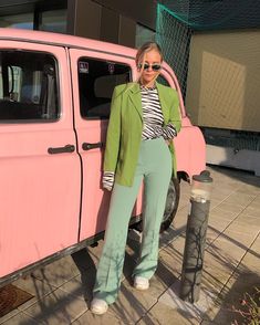 Snake Bag, Look Retro, Green Mint, Mode Inspo, Looks Chic, 가을 패션, Colourful Outfits, Mode Inspiration, Looks Vintage