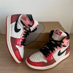 Preowned In Good Condition No Box Item Has Signs Of Wear Please View All Photos Bn115. #1257 Marvel Men, Nike Air Jordan 1 Retro, Shoes Nike Air, Jordan Red, Air Jordan 1 Retro High Og, Man Thing Marvel, Air Jordan 1 Retro High, Nike Air Jordan 1, Air Jordan 1 Retro