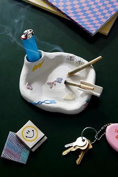 ashtray Air Dry Clay Ideas Ashtray, Cute Ash Tray, Clay Ideas Ashtray, Air Clay Ashtray Ideas, Pottery Ash Tray, Ashtray Ideas Clay, Handmade Ashtray Clay, Birthday Clay Ideas, Homemade Ashtray Clay