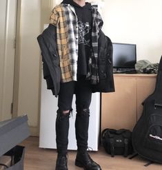 Grunge Outfits, Ripped Jeans, Boy Fashion, Aesthetic Clothes, Streetwear Fashion