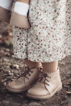 Shoes For Kids, Chic Sandals, Scallop Edge, Low Boots, Doc Marten Oxford, Photoshoot Outfits, Nordic Design, Sustainable Materials