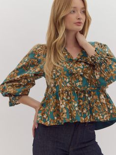 Emerald Floral Peplum Top Green Floral Print Fall Tops, Green Floral Print Tops For Fall, Retro Green Tops With Floral Print, Retro Green Floral Print Top, Peplum Design, Peplum Designs, Floral Peplum Top, Feminine Top, Graphic Tee Dress