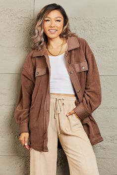 Heimish Cozy Girl Full Size Button Down Shacket Estilo Chic, Coffee Brown, Long Puff Sleeves, Sleeves Pattern, Relaxed Style, Look Chic, Jeans Dress, Sleeve Type, Puff Sleeves