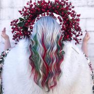 Blonde Extensions, Christmas Rainbow, The Haircut, Christmas Hairstyles, Hair Shades, Holiday Hairstyles, Pretty Christmas, Christmas Hair, Beauty Makeup Tips