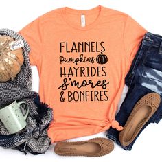 Halloween List, Anna Scott, Fall Tshirt, Shirt Sayings, Mommy Shirts, Fall Days, Nana Gifts, Vinyl Ideas, Teacher Style