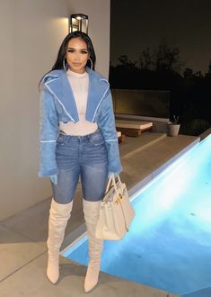 Light Blue Outfit Ideas, Jordy C, Light Blue Outfit, Blue Outfit Ideas, Lv Boots, Bad Dresses, Hey Boo, Crypto Bitcoin, Celebrity Look Alike