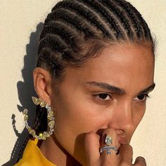 Why straight back cornrows should be your new go-to style | Unruly Cornrows Short, Tina Kunakey, Weave Hairstyles Braided, Heart Clothes, Short Braids, Straight Back, Cornrow