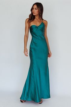 Shop the Twilight Tango One-Shoulder Maxi Dress Forest Green | Selfie Leslie Mermaid Core Formal Dress, Maxi Dress Occasion, Pretty Ball Dresses, Long Simple Prom Dress, Fun Prom Dress, Prom Dresses For Pale Skin, Teal Green Prom Dress, Blue Green Prom Dress, Aqua Prom Dress