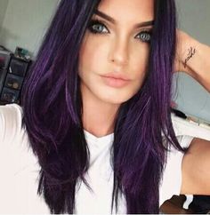 New look Brown Ombre Hair Color, Purple Ombre Hair, Dark Purple Hair, Plum Hair, Brown Ombre Hair, Violet Hair, Hair Color Purple, Ombre Hair Color, Hair Color And Cut