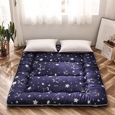 PRICES MAY VARY. Cover Material: Microfiber| Filling Material: Polyester + High-density base support foam | Twin Size: 4" thick x 39" wide x 80" long | Weight: 10 lbs WAHT INCLUDED IN THE PACKAGE: The whole set include 1 futon mattress, 1 same color mattress cover, 1 pair of bandage, 1 storage bag. With the mattress cover, you will no longer have to worry about the clean issue of the mattress, which can greatly improve the durability of the mattress. For better storage and carrying, the mattress Futon Japanese, Kids Lounger, Living Room Futon, Mattress Double, Floor Futon, Japanese Futon Mattress, Japanese Tatami, Tatami Floor, Japanese Bed