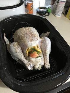 Turkey Recipe Roaster Oven, Turkey In Electric Roaster, Turkey In Roaster Oven, Roaster Oven Recipes, Electric Roaster Ovens, Roaster Recipes, Turkey In Roaster, Electric Roaster, Oven Recipe