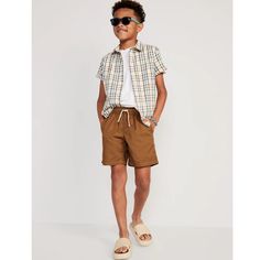 Old Navy Nwt! Boys Built-In Flex Brown At The Knee Chino Short Size S Measures Approximately: Inseam 9 Inch Old Navy Cargo Pants, Thanksgiving Clothes, Red Sweatpants, Old Navy Kids, Boys Joggers, Yellow Pants, Uniform Pants, Brown Shorts, Navy And Brown