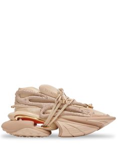 light beige embossed logo to the side matte finish high-shine detailing round toe front lace-up fastening branded insole chunky rubber sole Balmain Unicorn Sneakers, Balmain Unicorn, Balmain Sneakers, Balmain Shoes, Mode Swag, Baddie Vibes, Head And Shoulders, Super Luxury Cars, Men Loafers