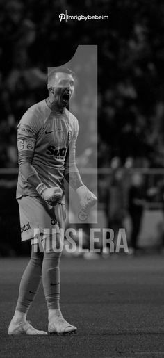 a black and white photo of a soccer player with the words muskera on it