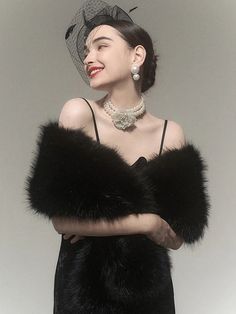 Fake FUR SHAWL -niniliuiu – ARCANA ARCHIVE Wedding Jackets, Black Fur Coat, Fur Wrap, Wedding Jacket, Fur Shawl, Capes For Women, Fake Fur, Black Veil, White Fur