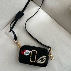 Brand New Never Used But No Tags Designer Embellished Black Bags, Designer Black Embellished Bags, Chic Black Embellished Bags, Black Embellished Bags As Fashion Accessory, Designer Black Embellished Shoulder Bag, Marc Jacobs Snapshot Bag, Bags Marc Jacobs, Marc Jacobs Wallet, Marc Jacobs Purse