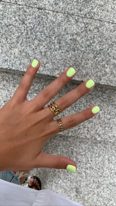 Short Gel Nails Summer Bright Orange, Bright Nail Colors Summer, Simple Gel Nail Colors, Halle Sandburg Nails, Vacation Nails Natural Nail, Gel Shellac Nails Summer, Super Short Gel Nails Summer, Fun Colored Nails