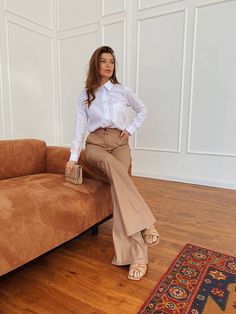 Perfect for everyday looks and special occasions, hippie parties, biker women DETAILS - vegan leather bellbottoms - flared style - high rise - perfect fit MATERIAL faux leather (vegan) leather SIZES S BUST 34-35 inches or 86-90 cm WAIST 25-26 inches or 63-67 cm HIPS 35-37 inches or 90-94 cm M BUST 35-37 inches or 90-94 cm WAIST 26-28 inches or 68-71 cm HIPS 37-38.5 inches or 94-98 cm L BUST 37-38.5 inches or 94-98 cm WAIST 28-29.5 inches or 71-75 cm HIPS 38.5-41 inches or 98-104 cm PAYMENT You c Fall Wide-leg Flares, Spring Flare Leather Pants, Beige Leather Pants, Leather Bell Bottoms, Leather Pants For Women, Leather Flare Pants, Biker Women, Vegan Leather Pants, Hippie Party