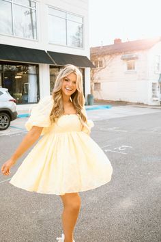 3/4 puff sleeve beautiful dress! We love this yellow Small texture design on it see picture for closeup! Yellow Fluffy Dress, Pale Yellow Dress Short, Poofy Sleeves Dress, Pastel Yellow Dresses, Pastel Dresses Short, Yellow Birthday Dress, Yellow Puff Sleeve Dress, Pastel Yellow Dress, Short Puffy Dresses