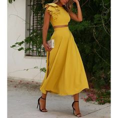 Silhouette:Two Piece; Hemline / Train:Ankle Length; Closure:Zipper UP; Built-In Bra:No; Embellishment:Pure Color,Ruffles; Fabric:Satin; Sleeve Length:Sleeveless; Tips:Professional dry cleaner only,Colors may vary slightly due to different monitor settings; Boning:No; Style:Elegant,Vintage; Occasion:Engagement,Graduation,Birthday,Formal Evening,Cocktail Party; Neckline:Jewel Neck; Front page:Cocktail Dresses; Bust:; Hips:; Hollow to Floor:; Waist:; Top Length:null; Features:Fall Wedding Guest Cocktail Dress Elegant, Spring Skirt Outfits, Maxi Skirt Crop Top, Flower Print Skirt, Cheap Cocktail Dresses, Long Skirt Outfits, Backless Crop Top, Party Kleidung, Maxi Skirts