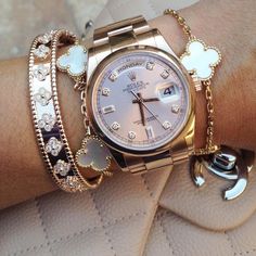 Van Cleef And Arpels Jewelry, Hello Nails, Wrist Stacks, Steampunk Necklace, Waiting List, My Jewelry, Womens Watches Luxury