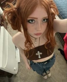 Ginger Hair Alternative, Ginger Hair Girl, Punk Fashion Diy, Pink Ginger, Looks Pinterest, Ginger Girls, Ginger Hair, Cute Makeup, Look Cool