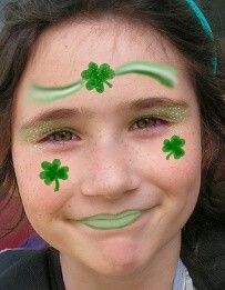 Facial Painting, Green Face Paint, Face Painting Images, Sant Patrick, Christmas Face Painting, St Patties