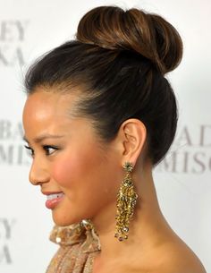 updos for long hair | Simple Easy High Bun Updo: Formal Updos 2013 | Hairstyles Weekly Hairstyle Bridesmaid, High Bun Hairstyles, Hair Challenge, Big Bun Hair, Sanaa Lathan, Jamie Chung, Bun Updo, Fall Hair Trends, Hair Styles 2014