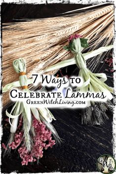 some straw and flowers with the words 7 ways to celebrate llamas