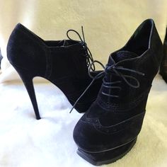 Saint Laurent Black Suede Ankle Boots Open Toe Ankle Boots, Saint Laurent Boots, Ankle Cowboy Boots, Buckle Booties, Ysl Heels, Black Suede Ankle Boots, Western Booties, Chelsea Ankle Boots, Lace Up Booties