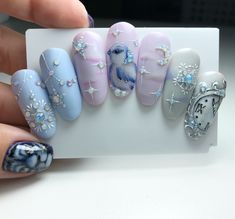 #NailDesign Nail Art Winter, Xmas Nail Art, New Years Nail Designs, 3d Nail Art Designs, Art Winter, Shellac Nails, Winter Nail Art, Gem Nails, New Year's Nails