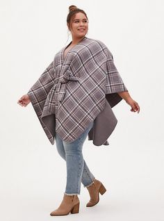 Stay bundled and cozy this season in this blanket-like ruana featuring a plaid print and tie waist. Removable self-tie sash. Wrap sleeves let you style it a variety of ways. CONTENT + CARE Polyester. Wash cold; line dry. Imported plus size kimono. SIZE + FIT Model is 5'10”. This item is One Size. The best plus size women's grey plaid belted ruana capes ponchos & ruanas in multi. Torrid is your destination for cozy fall and winter clothes to keep you warm and comfortable. Winter Outfits For School, Plus Size Kimono, Plus Size Fall Outfit, All I Ever Wanted, Grey Plaid, Fitted Wedding Dress, Gray Plaid, Style And Grace, Winter Clothes