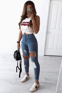 Trendy Jeans, Outfit Jeans, Cute Summer Outfits, Teen Fashion Outfits, Looks Vintage, Outfits Casuales, Outfits Casual