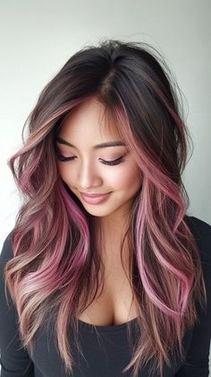 Pink Highlights In Brown Hair, Rose Gold Hair Ombre, Hair Color For Brown Skin, Rambut Brunette, Pink Ombre Hair, Rose Gold Ombre, Peekaboo Hair, Gold Ombre, Hair Mistakes