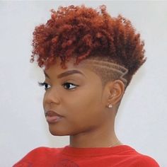 Short Afro Hairstyle, Disconnected Haircut, Low Cut Hairstyles, Tapered Natural Hair Cut, Cabello Afro Natural, Short Natural Curly Hair