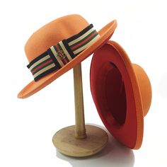 Casual Top Hat With Flat Brim For Fall, Casual Flat Brim Top Hat For Fall, Retro Curved Brim Felt Hat For Winter, Retro Flat Brim Fedora For Winter, Retro Winter Fedora With Flat Brim, Spring Wool Fedora Hat, Casual Wide Brim Top Hat For Fall, Retro Fedora Hat For Fall, Retro Winter Fedora With Curved Brim