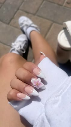 Acrylic overlay, sharp almond, french tip, & acrylic flower ombre Almond 3d Flower Nails, Almond French Tip, Almond Nails Pink, Acrylic Overlay, 3d Flower Nails, Sharp Nails, Gel Overlay, Cute Simple Nails