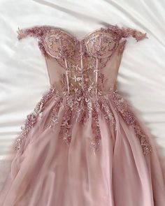 Sweetheart Homecoming Dress, Prom Dress Inspo, Gown Pink, Quince Dress, Pink Gown, Tulle Sleeves, Prom Dress Inspiration, Prom Looks, Pink Gowns