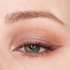 Subtle Eye Makeup For Blue Eyes, Casual Colorful Eye Makeup, Soft Ethereal Makeup, Make Up Yeux, Maquillage On Fleek, Vampire Bride, Subtle Makeup, Eye Makeup Pictures, Ethereal Makeup