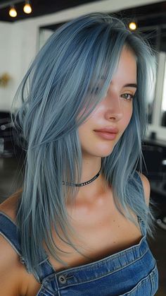 26 Blue Hair Color Ideas to Make a Statement in 2024 Denim Blue Hair, Blue Hair Color, Light Blue Hair, Hair Color Pastel, Pretty Hair Color, Hair Color Blue, Pastel Hair, Dye My Hair, Hair Dye Colors