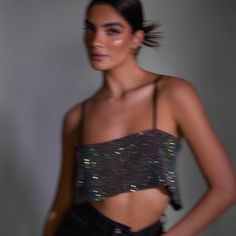 Sla The Label New With Tag Xs Metallic Sequined Crop Top For Night Out, Silver Sleeveless Crop Top For Evening, Black Shimmer Tops For Party, Chic Metallic Crop Top For A Night Out, Silver Sleeveless Crop Top For Night Out, Metallic Chic Crop Top For Night Out, Black Shimmer Tops For Night Out, Silver Sequined Crop Top For Club, Glamorous Silver Crop Top For Evening