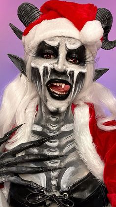 Creepy Santa makeup look #krampus #krampuscosplay #krampusmakeup #christmasmakeup #christmasmakeuplook #sfxmakeup Krampus Makeup Inspiration, Lady Krampus Costume, Female Krampus Cosplay, Spooky Christmas Makeup, Krampus Makeup Women, Creepy Christmas Makeup, Christmas Horror Makeup, Krumpas Christmas, Scary Christmas Makeup