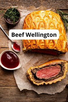 Level up your beef with our own recipe of Beef Wellington! Perfect for sharing it with your friends and family for dinner or lunch. Take a look here how to cook it. // beef wellington // // beef // Beef Fillet, How To Cook Beef, Beef Wellington, Creamy Mashed Potatoes, Sliced Potatoes