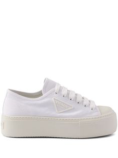 white cotton triangle logo logo at the sole logo-print laces round toe rubber toecap front lace-up fastening branded leather insole platform sole Modern Lace-up Platform Sneakers With Logo, White Platform Sneakers With Rubber Sole For Spring, Spring White Platform Sneakers With Rubber Sole, Logo Sneakers For Spring Streetwear, Spring Streetwear Sneakers With Logo, Modern Sneakers With Logo For Spring, White Chunky Sneakers With Contrast Sole For Spring, Modern Low-top Platform Sneakers With Logo, Spring Low-top Sneakers With Logo