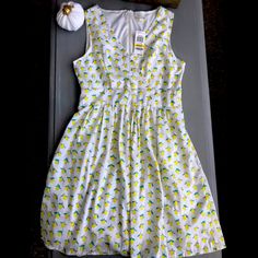 Beautiful Dress Great For A Brunch Or Breakfast!! White Sleeveless Lemon Print Dress, White Sleeveless Dress With Lemon Print, Yellow A-line Lined Dress, Mint Floral Dress, Poka Dot Dress, Hot Pink Maxi Dress, 50s Fashion Dresses, Flounce Hem Dress, Polka Dot Maxi Dresses