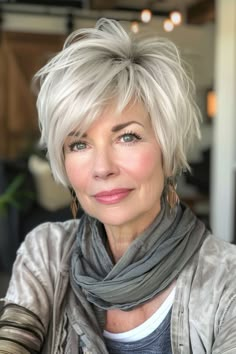 Bixie Haircut, Gorgeous Gray Hair, Short Silver Hair, Silver Blonde, Messy Short Hair, Hair Cuts For Women, Sassy Hair, Glam Hair